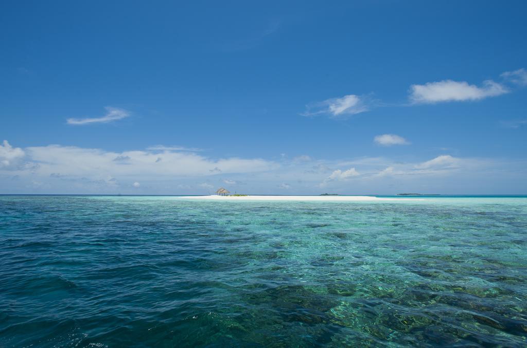 Boutique Beach All Inclusive Diving Hotel Dhigurah  Exterior photo