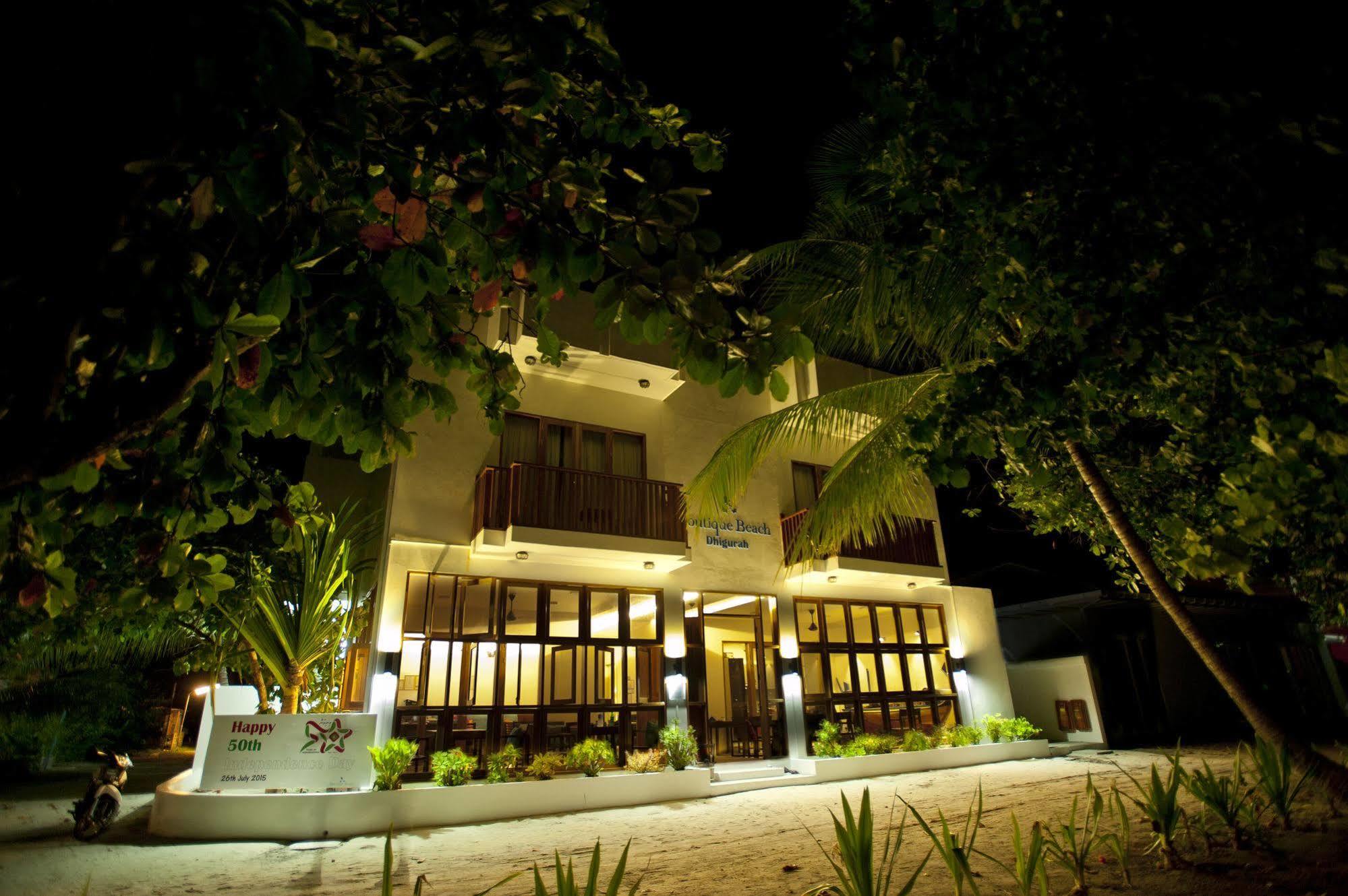 Boutique Beach All Inclusive Diving Hotel Dhigurah  Exterior photo