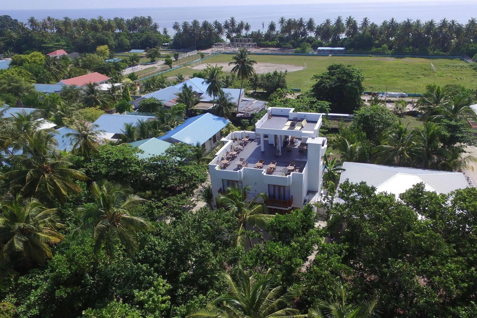 Boutique Beach All Inclusive Diving Hotel Dhigurah  Exterior photo