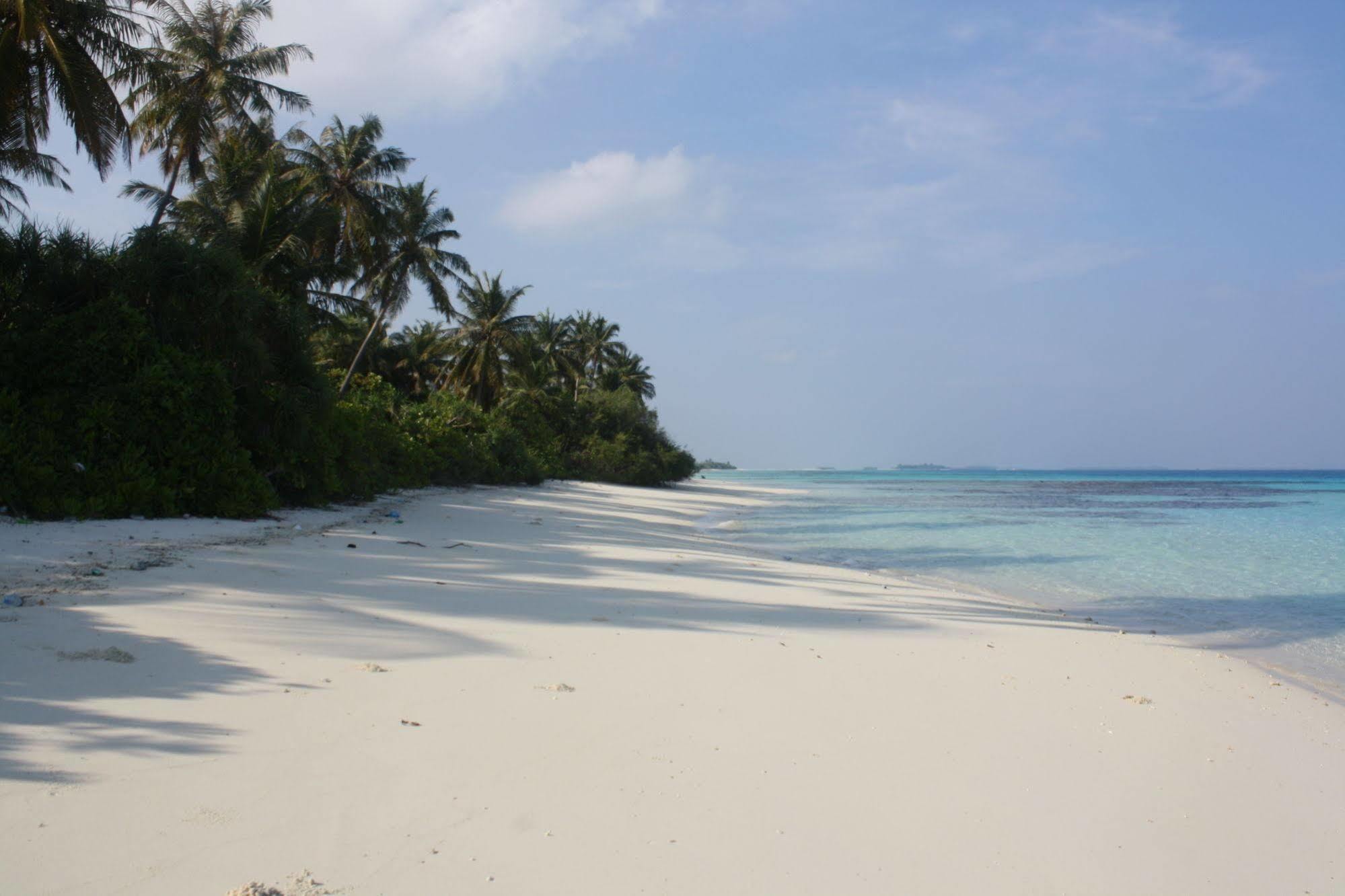 Boutique Beach All Inclusive Diving Hotel Dhigurah  Exterior photo